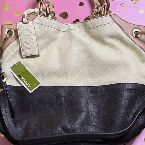 orYANY Black and Cream Shoulder Bag - Picture 2 of 3